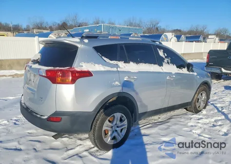 2013 Toyota Rav4 Le z USA, uszkodzony, nr VIN 2T3BFREV1DW030951